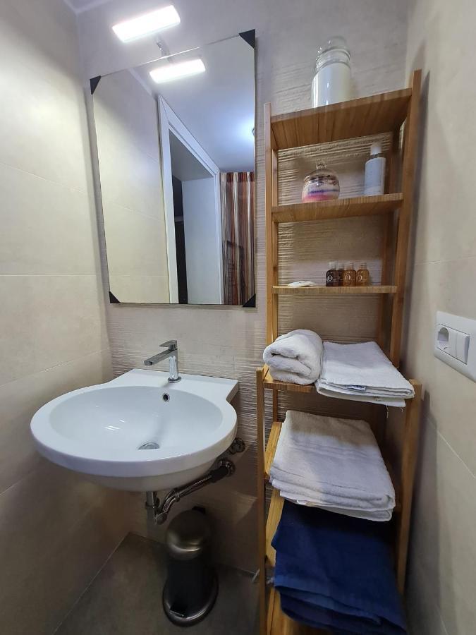 Flat 24 Maggio Apartment *